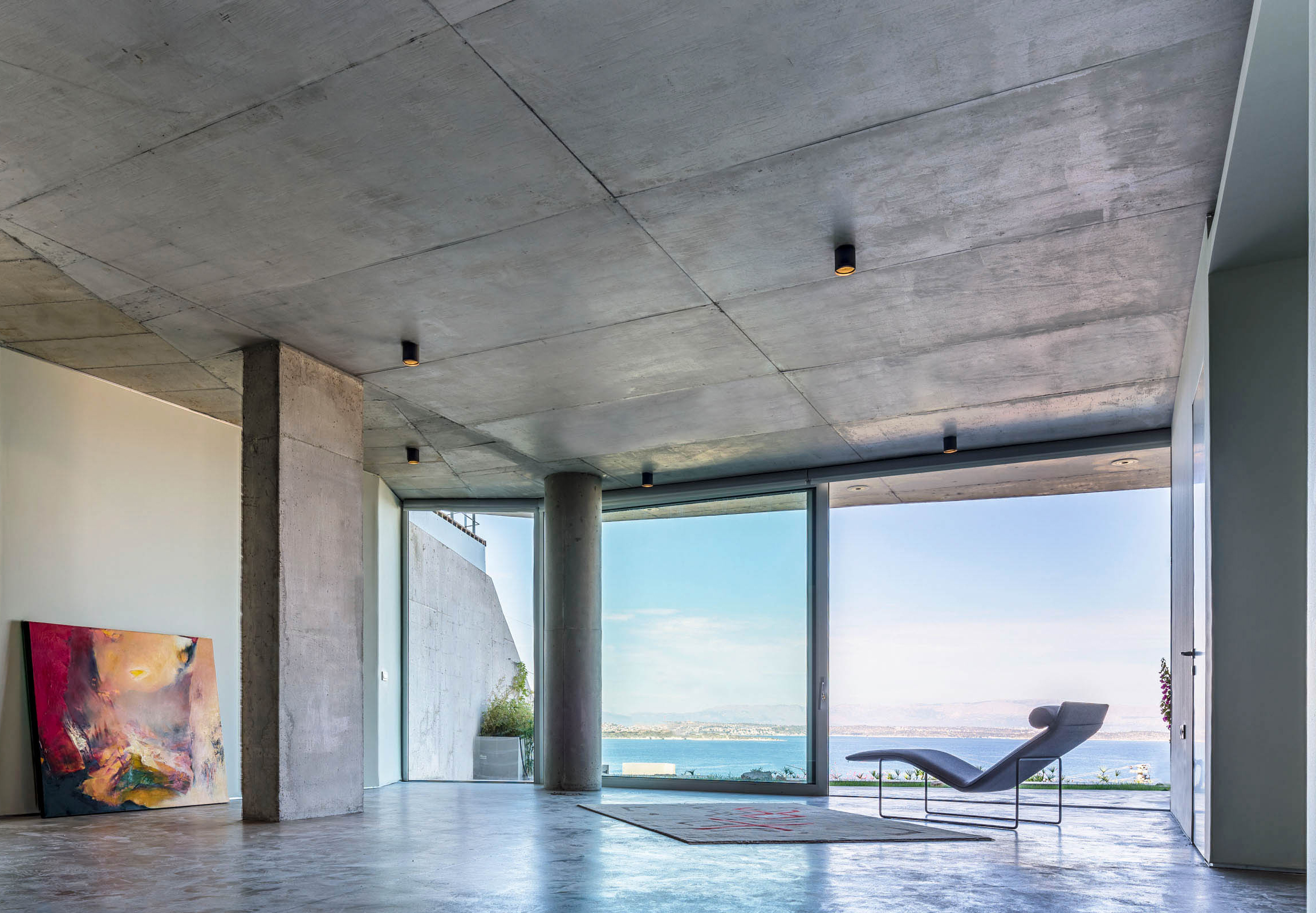 A NATURALLY VENTILATED PASSIVE HOUSE BY THE AEGEAN SEA